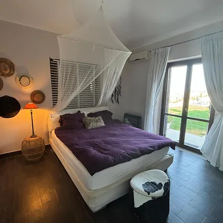 La Perla Villa